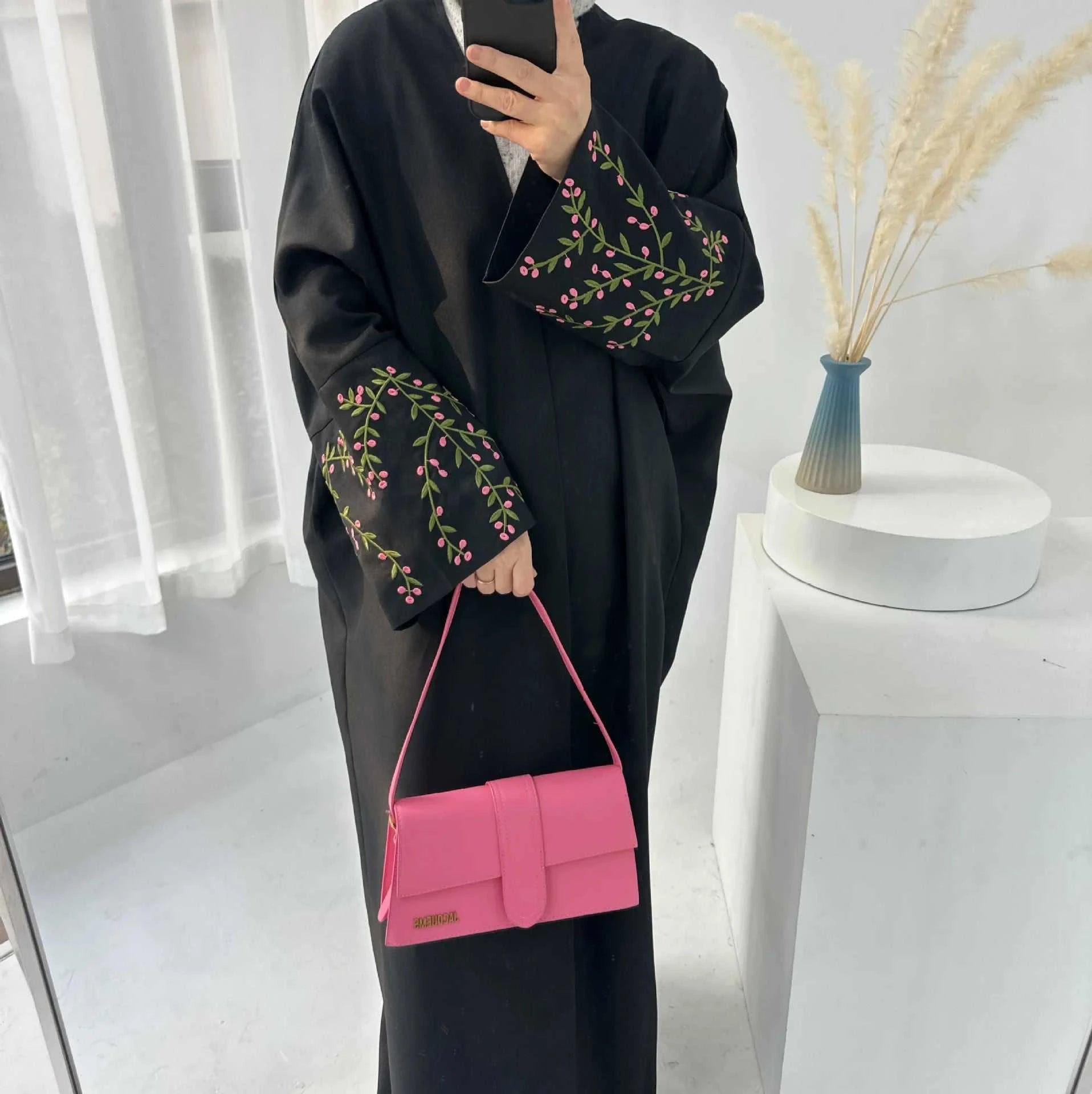 Embroidery Abayas Dress